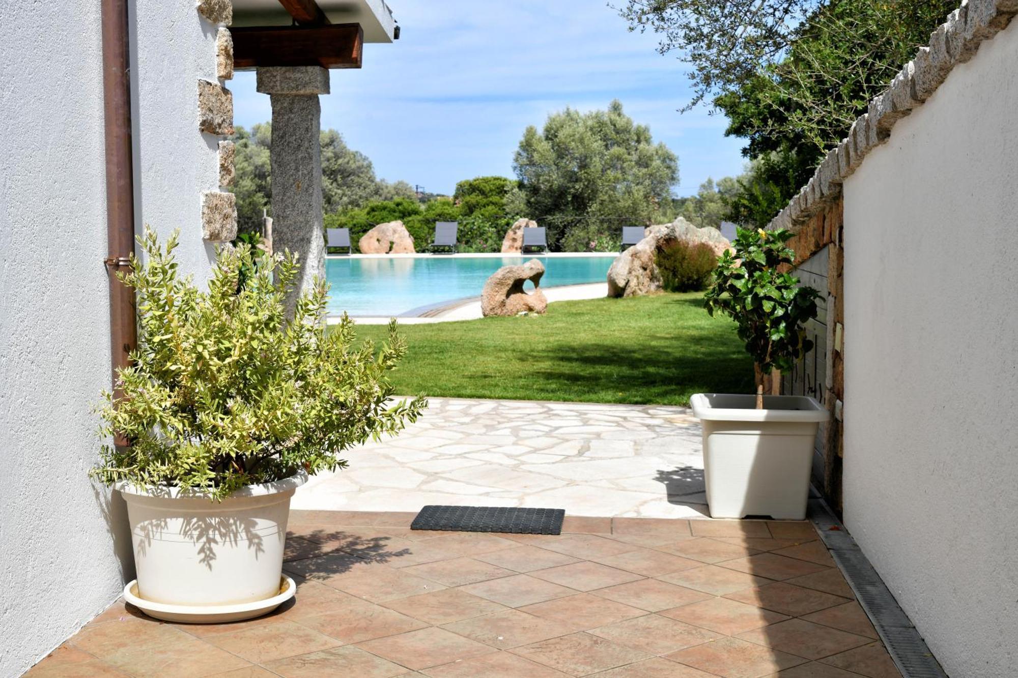 Апартаменты Sarda Bella Private Pool Rudalza Экстерьер фото
